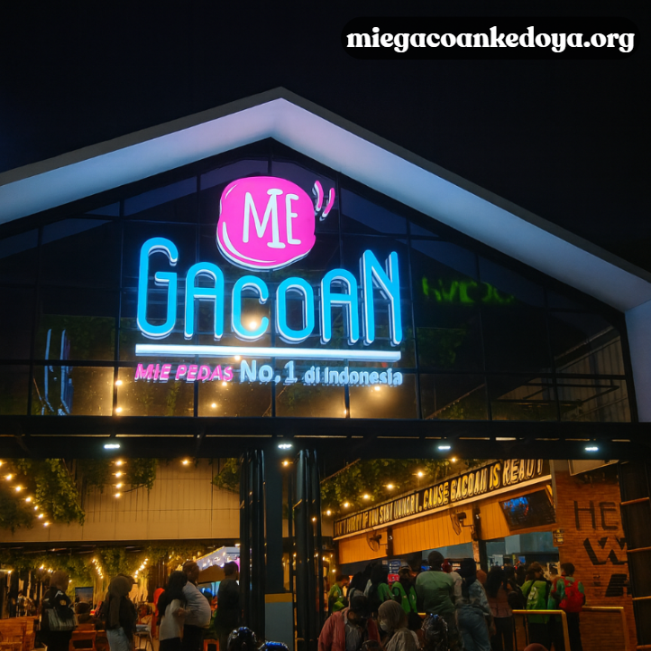 suasana makan mie gacoan kedoya